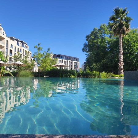 Azur Alegria Studio - Free Parking & Pool 圣君士坦丁和海伦那 外观 照片